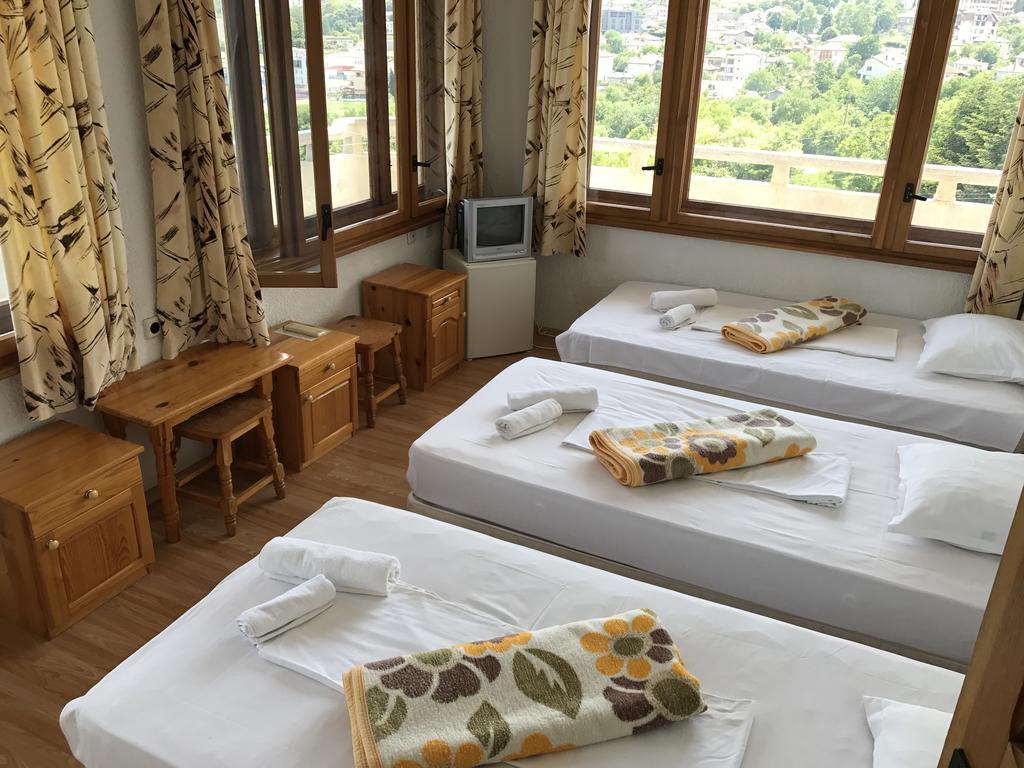 ביאלה Hotel Moskoiani מראה חיצוני תמונה
